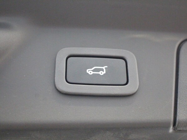 Used Land Rover Range Rover Velar 2019 for sale - 75700988: Photo 30