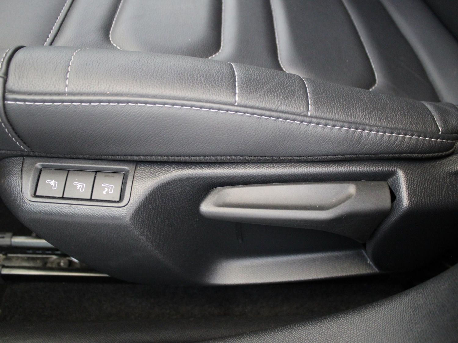 Used Citroen C4 2023 for sale - 77240118: Photo 14