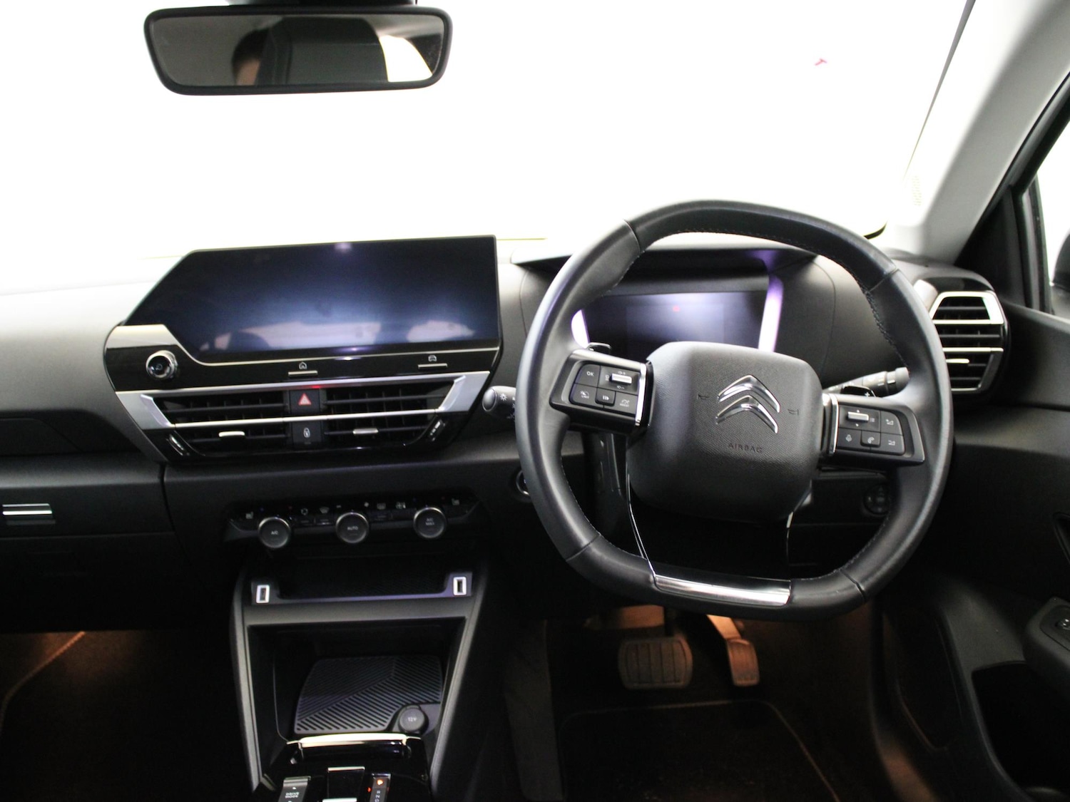 Used Citroen C4 2023 for sale - 77240118: Photo 17