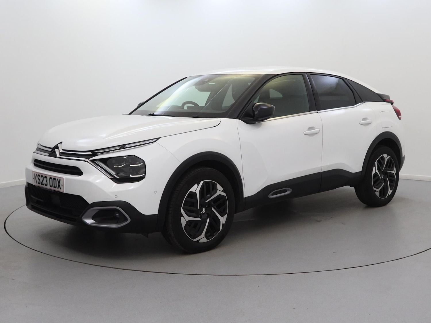 Used Citroen C4 2023 for sale - 77240118: Photo 3