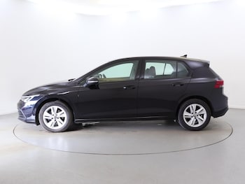 Used Volkswagen Golf 2021 for sale - 75951840: Photo