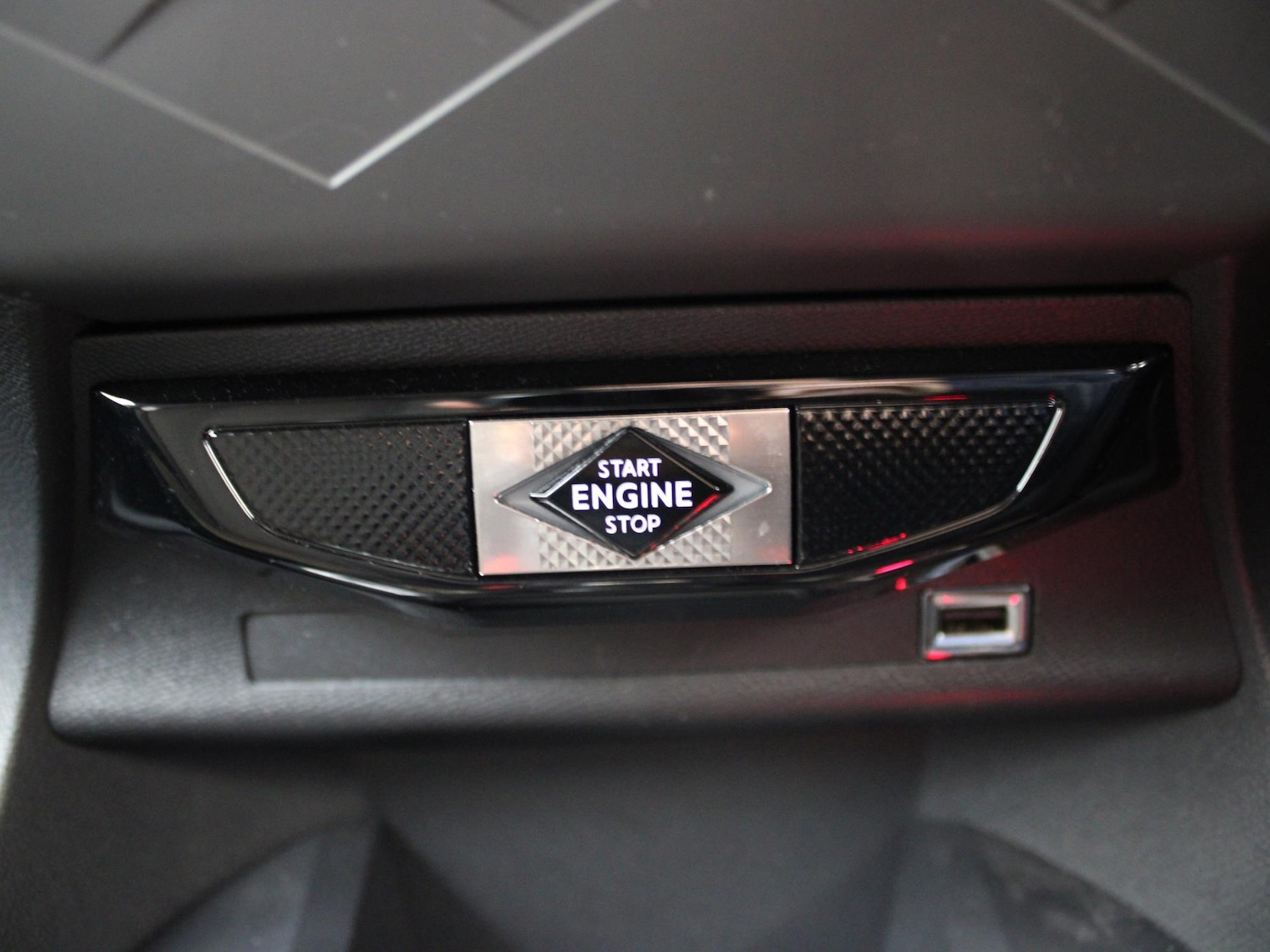 Used DS Automobiles DS 3 2023 for sale - 77500743: Photo 13