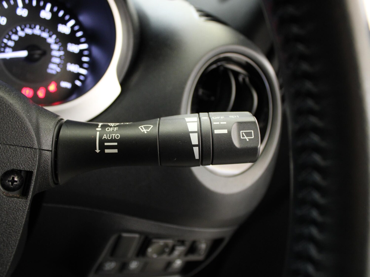 Used Nissan Juke 2018 for sale - 78122434: Photo 31