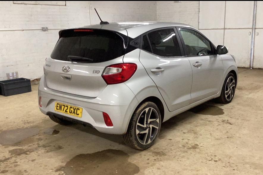 Used Hyundai i10 2023 for sale - 77795752: Photo 2