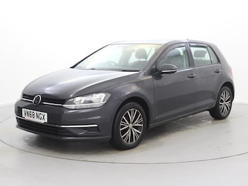 Used Volkswagen Golf 2018 for sale - 77164617: Photo