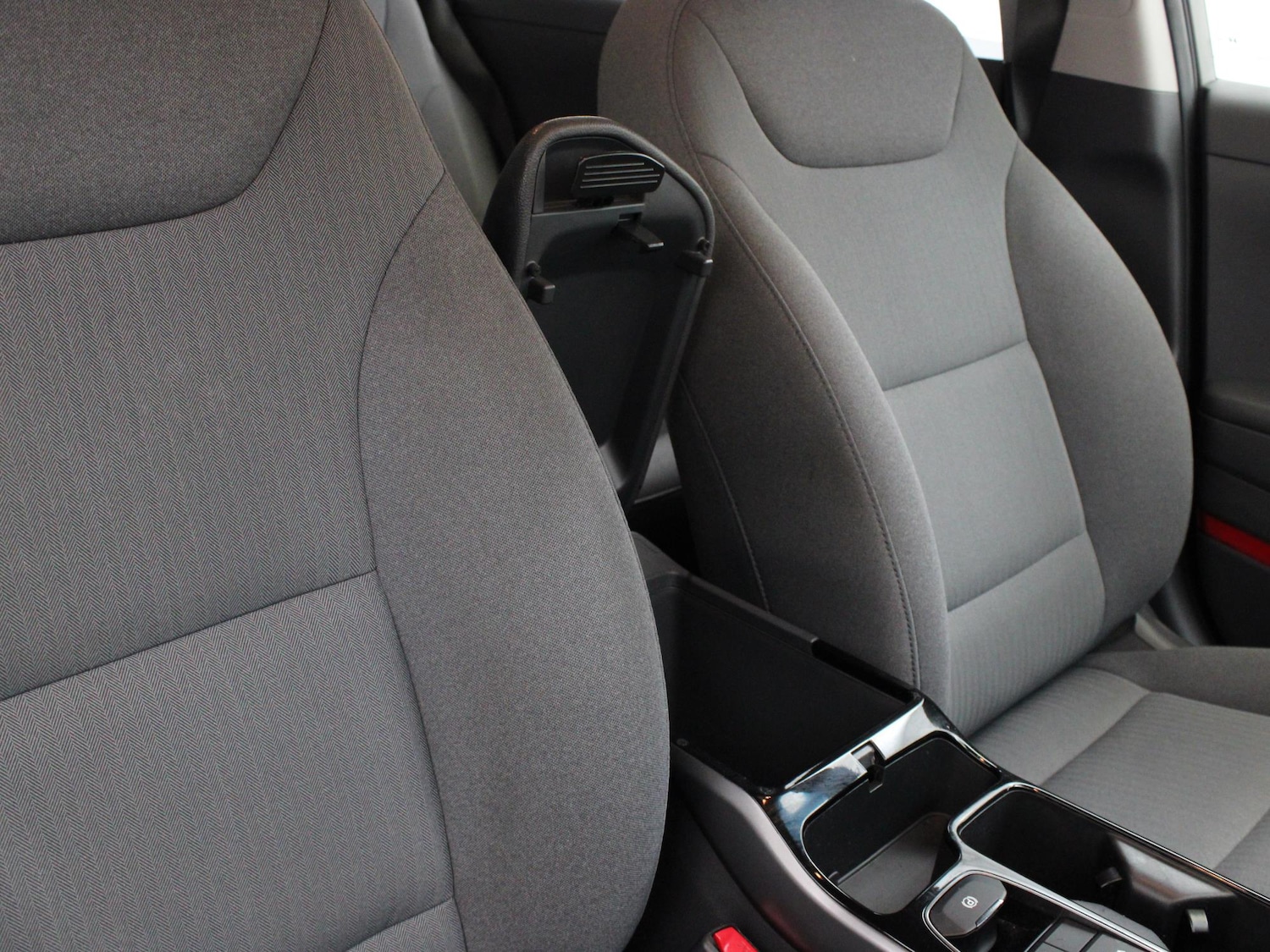 Used Hyundai IONIQ 2021 for sale - 76916572: Photo 31