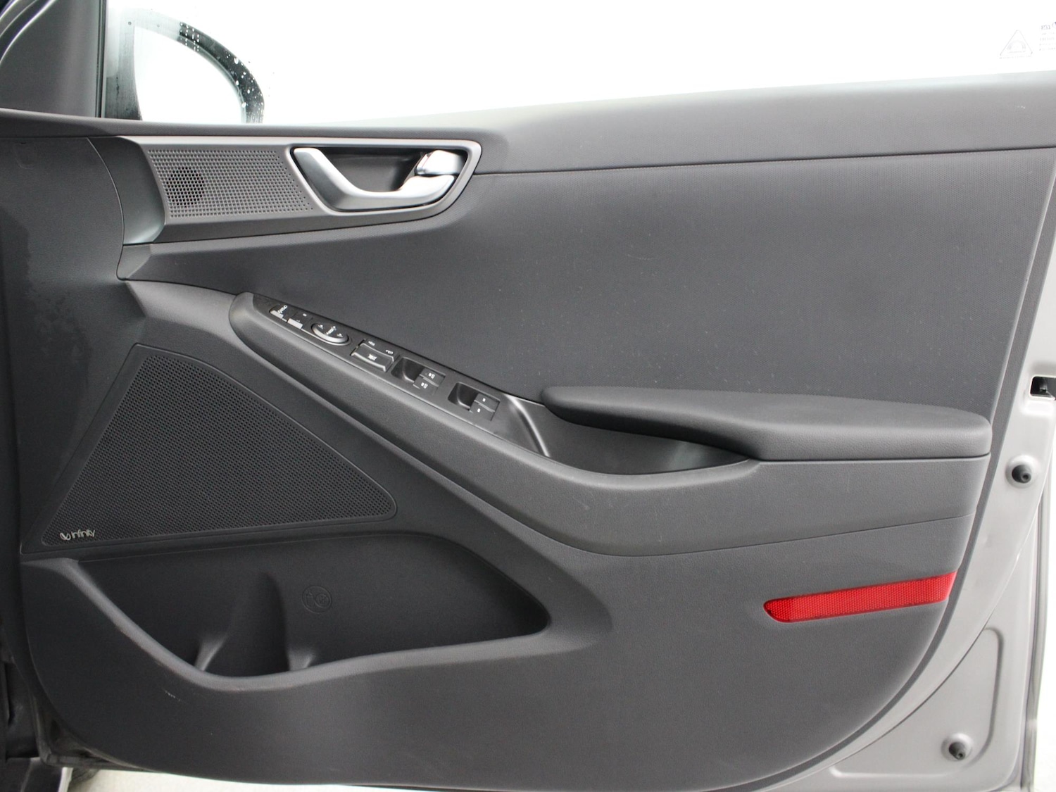 Used Hyundai IONIQ 2021 for sale - 76916572: Photo 32