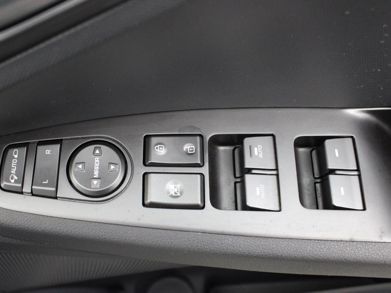 Used Hyundai IONIQ 2021 for sale - 76916572: Photo 33