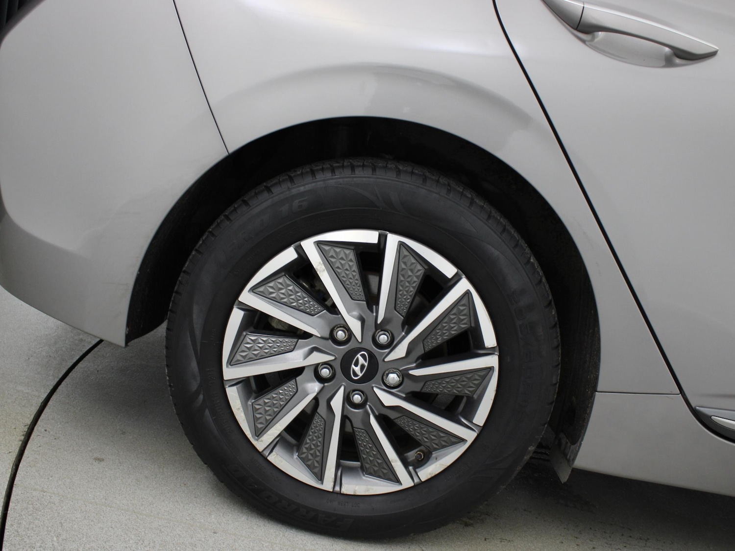 Used Hyundai IONIQ 2021 for sale - 76916572: Photo 38