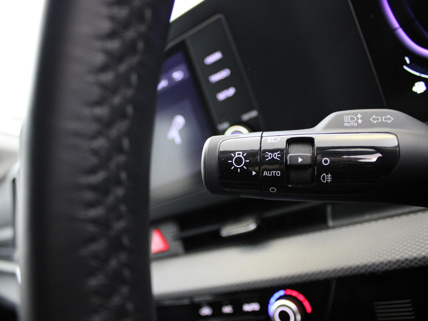 Used Kia Sportage 2023 for sale - 76421460: Photo 30