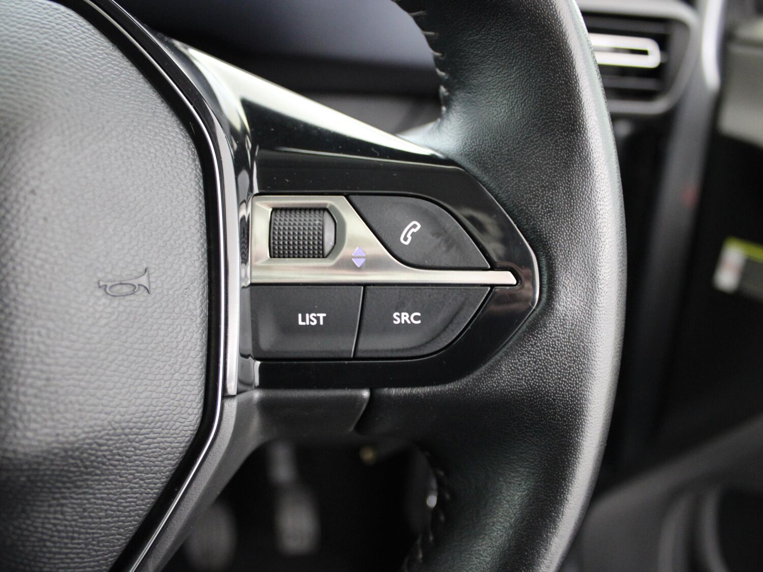 Used Peugeot Rifter 2020 for sale - 77514972: Photo 24