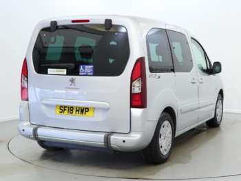 Used Peugeot Partner 2018 for sale - 74430410: Photo