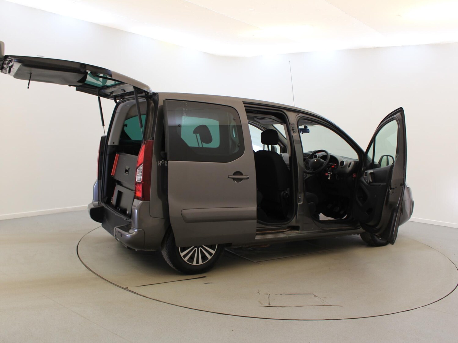 Vehicle 42