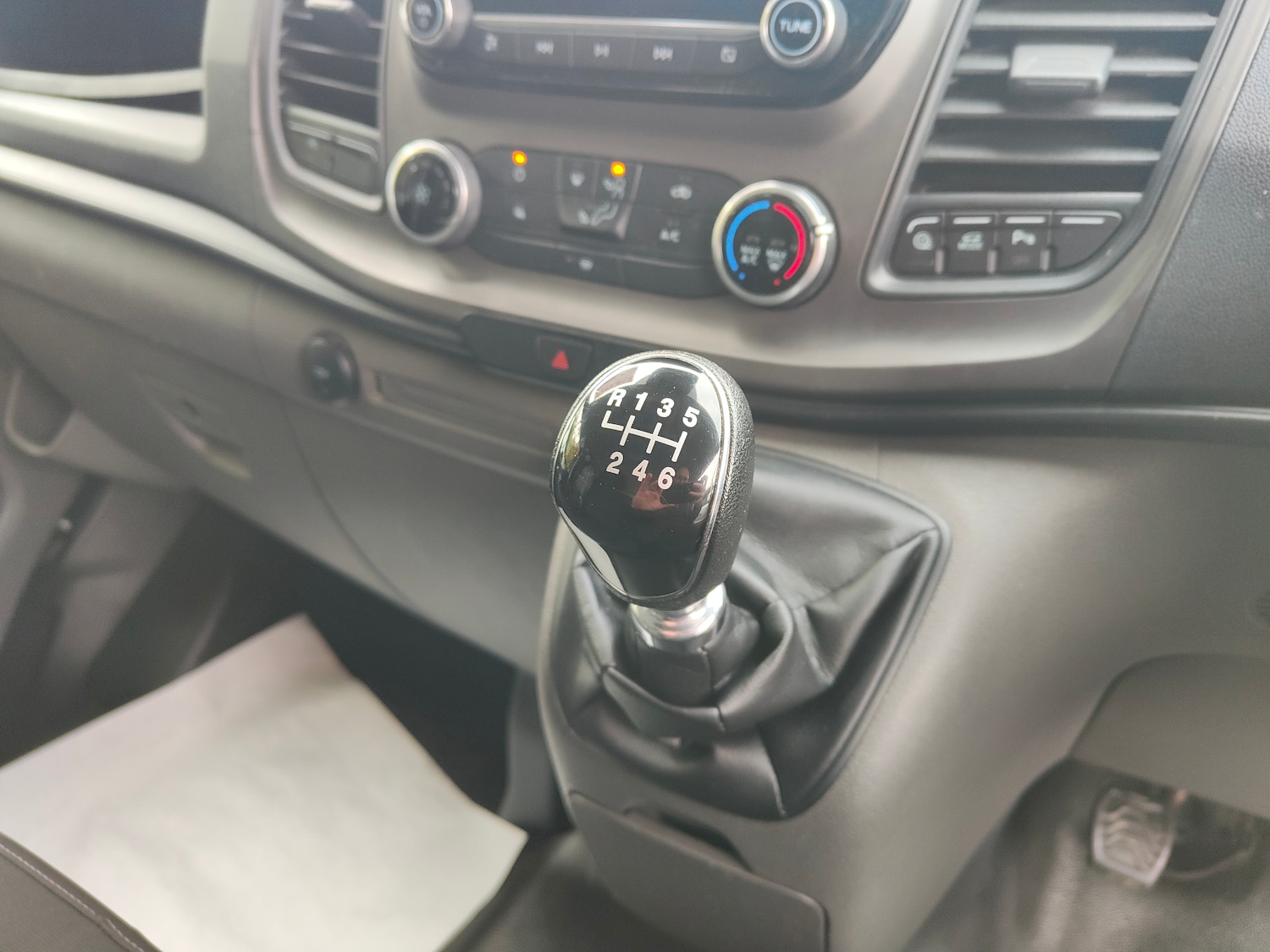 Used Ford Transit Custom 2023 for sale - 76177437: Photo 14