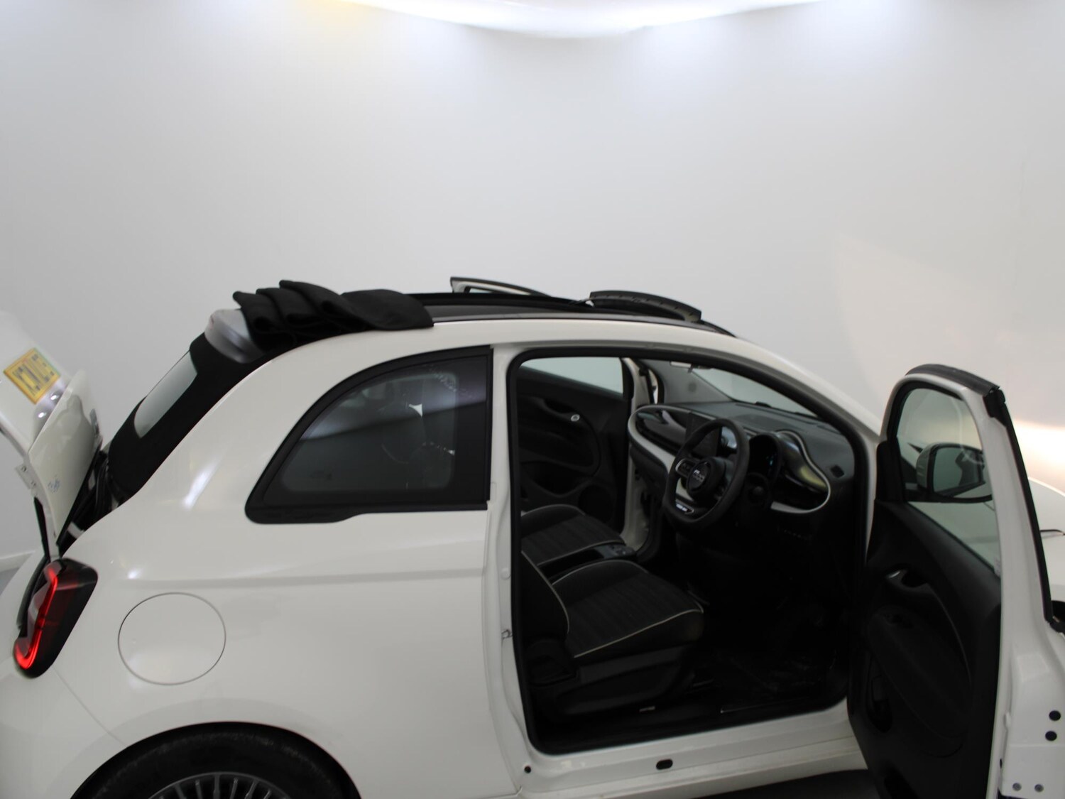 Used Fiat 500 2021 for sale - 76077318: Photo 41