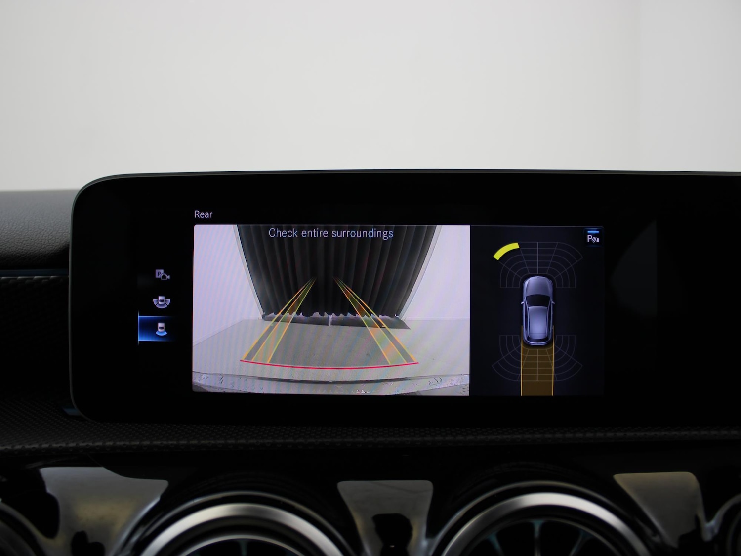 Used Mercedes-Benz A-Class 2018 for sale - 77415208: Photo 19