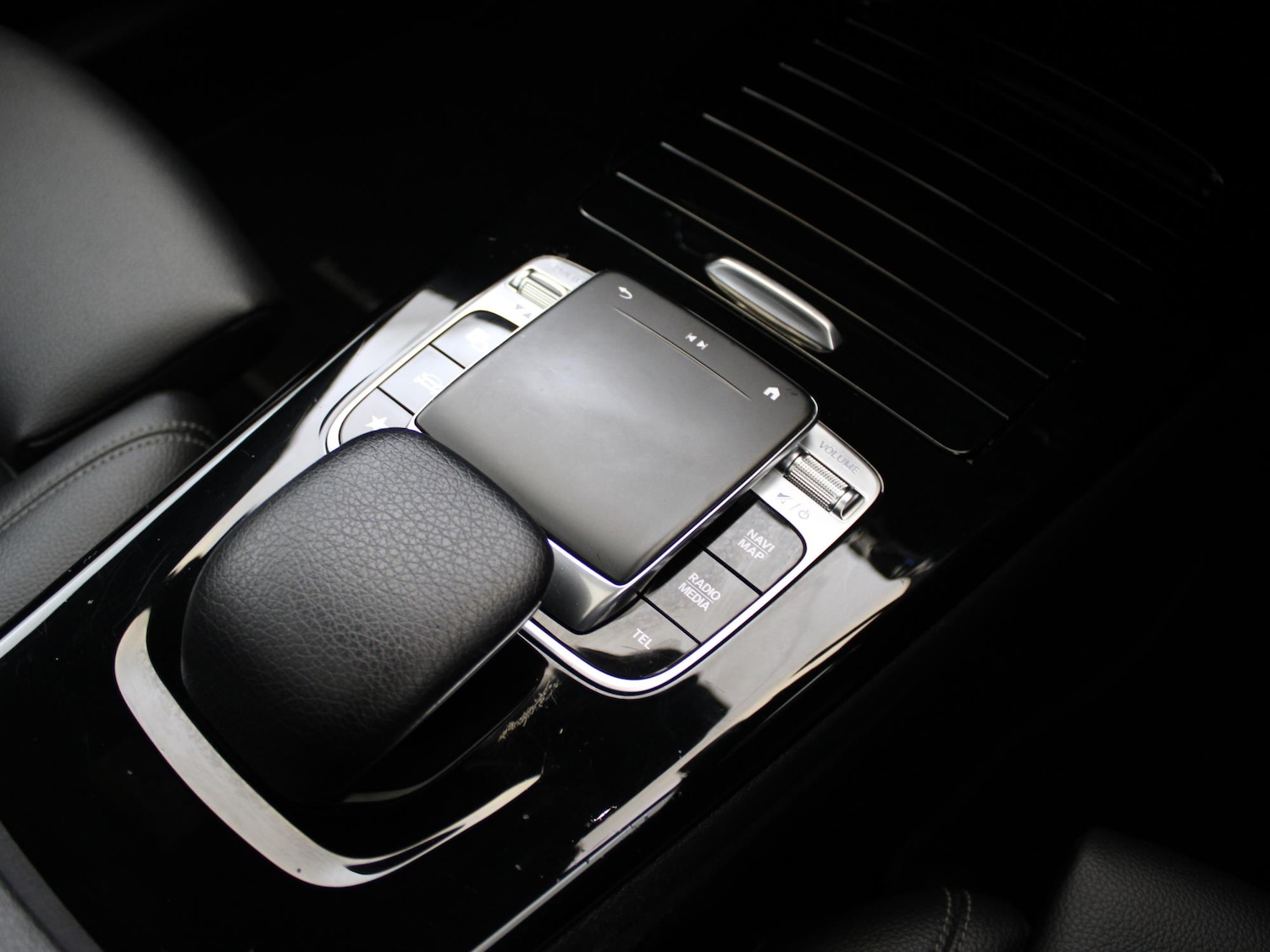 Used Mercedes-Benz A-Class 2018 for sale - 77415208: Photo 31