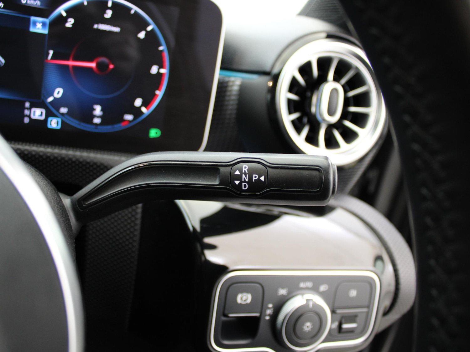 Used Mercedes-Benz A-Class 2018 for sale - 77415208: Photo 39