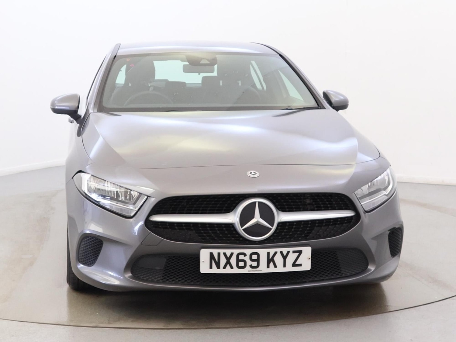 Used Mercedes-Benz A-Class 2019 for sale - 77472837: Photo 2