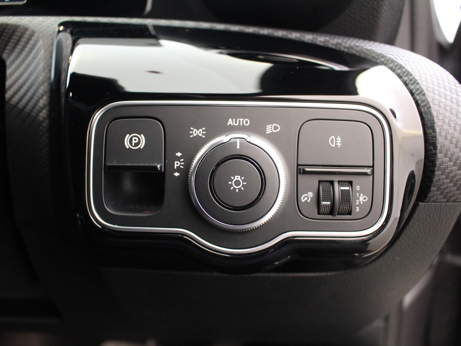 Used Mercedes-Benz A-Class 2019 for sale - 77472837: Photo 29