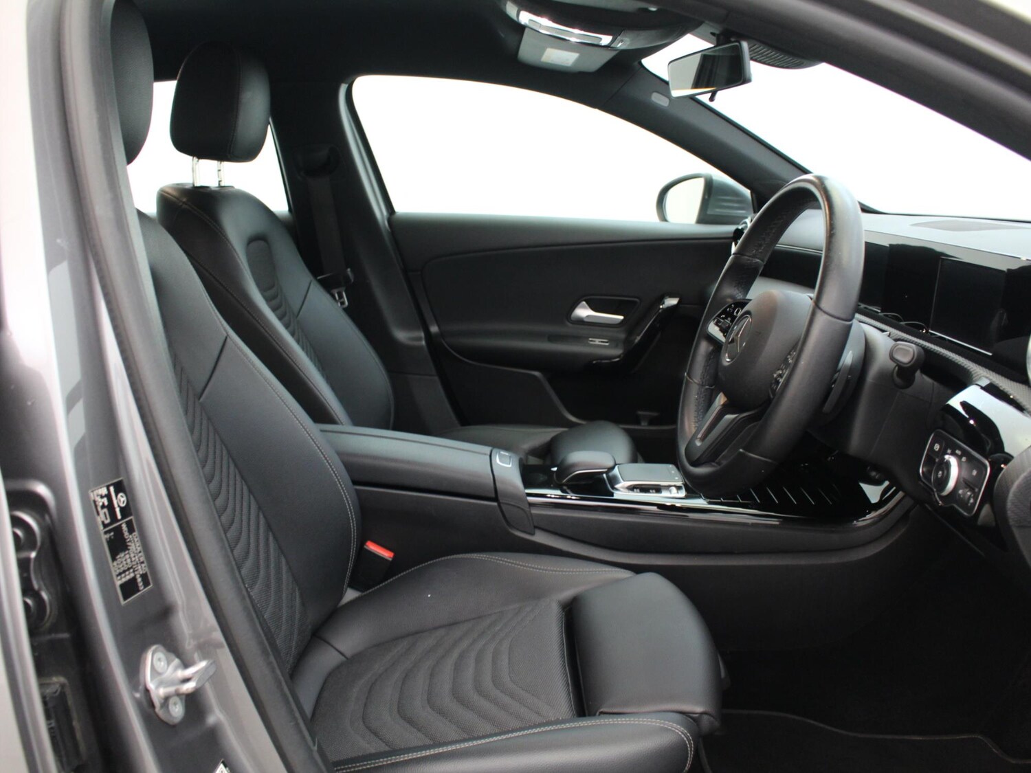 Used Mercedes-Benz A-Class 2019 for sale - 77472837: Photo 9