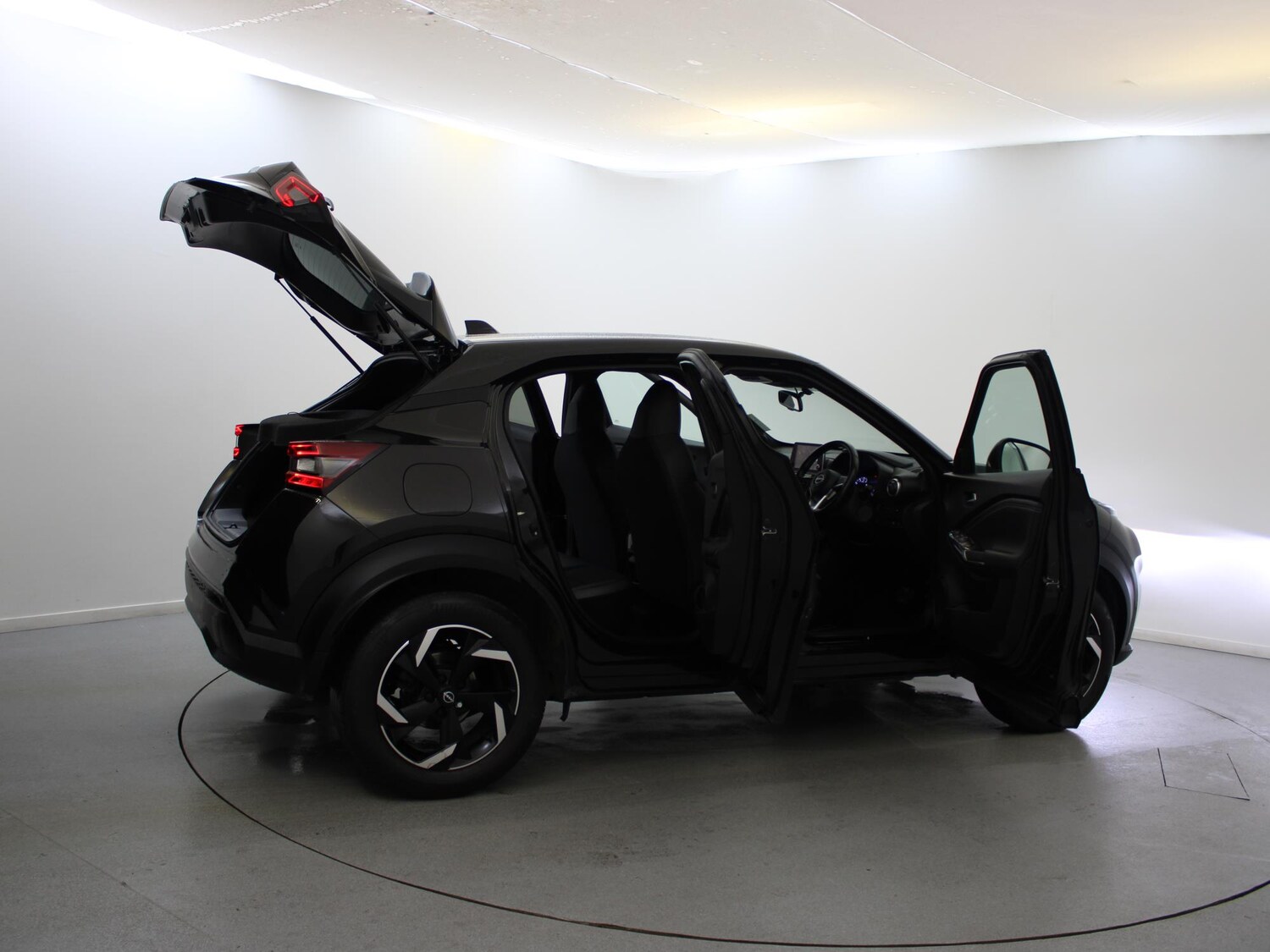 Used Nissan Juke 2022 for sale - 76300258: Photo 40