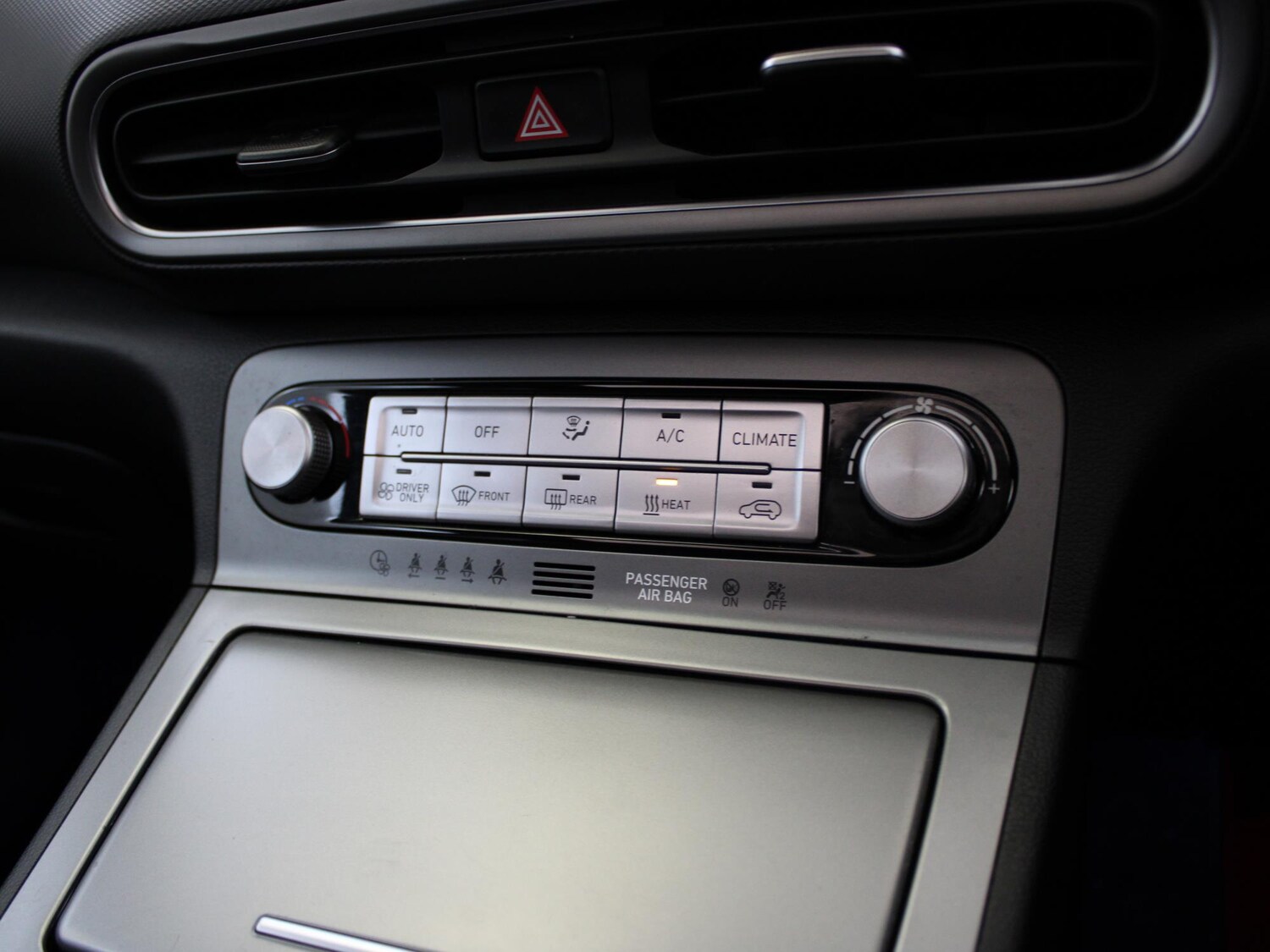 Used Hyundai KONA 2022 for sale - 76157998: Photo 30