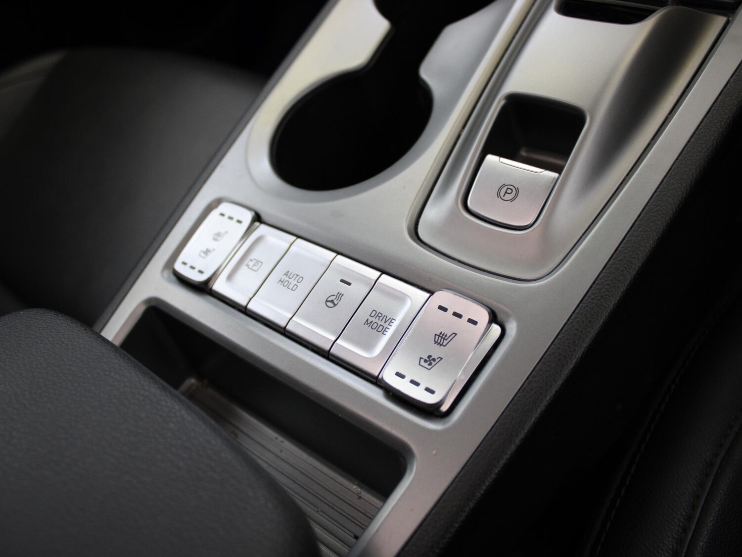 Used Hyundai KONA 2022 for sale - 76157998: Photo 32