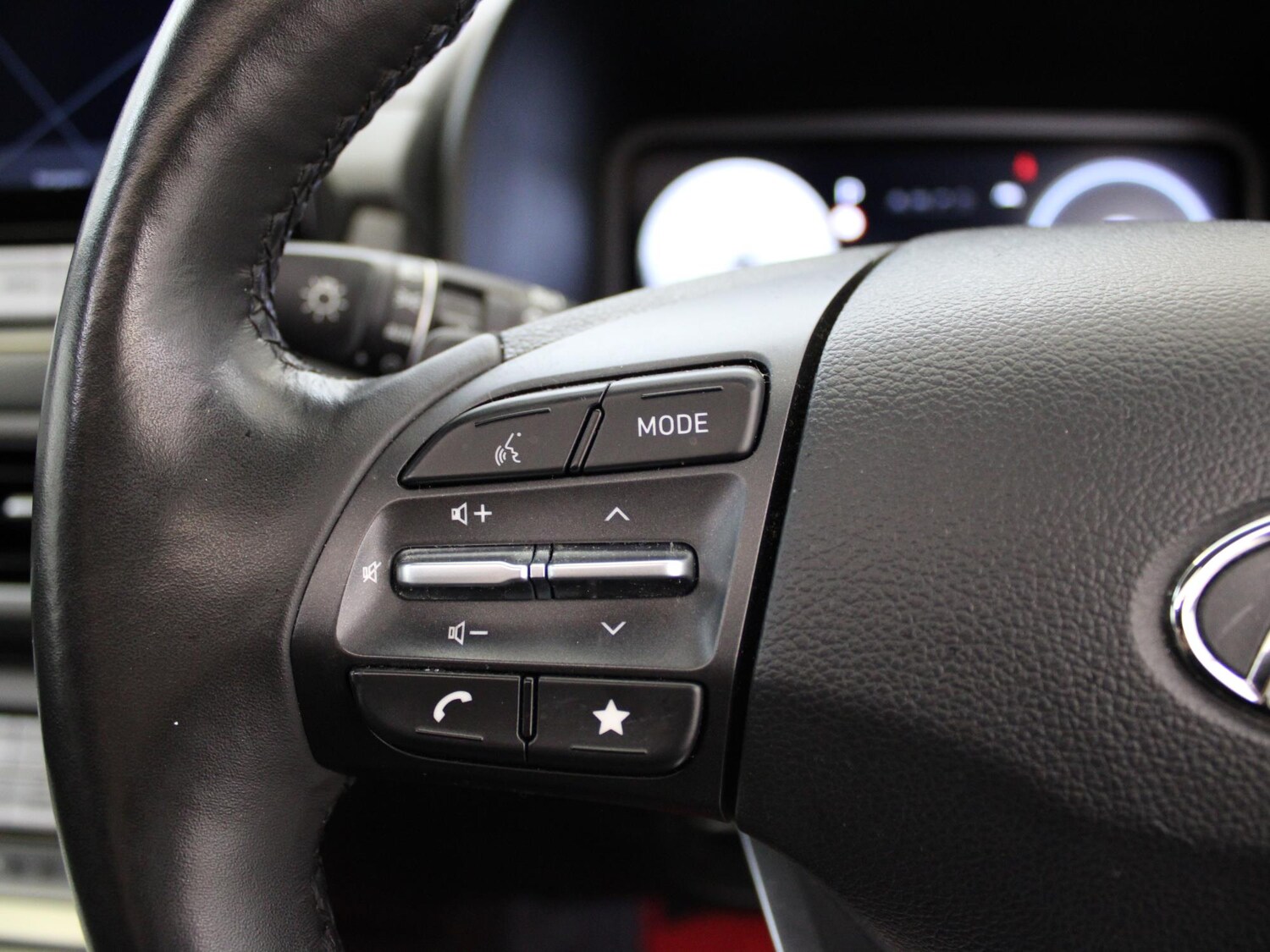 Used Hyundai KONA 2022 for sale - 76157998: Photo 36