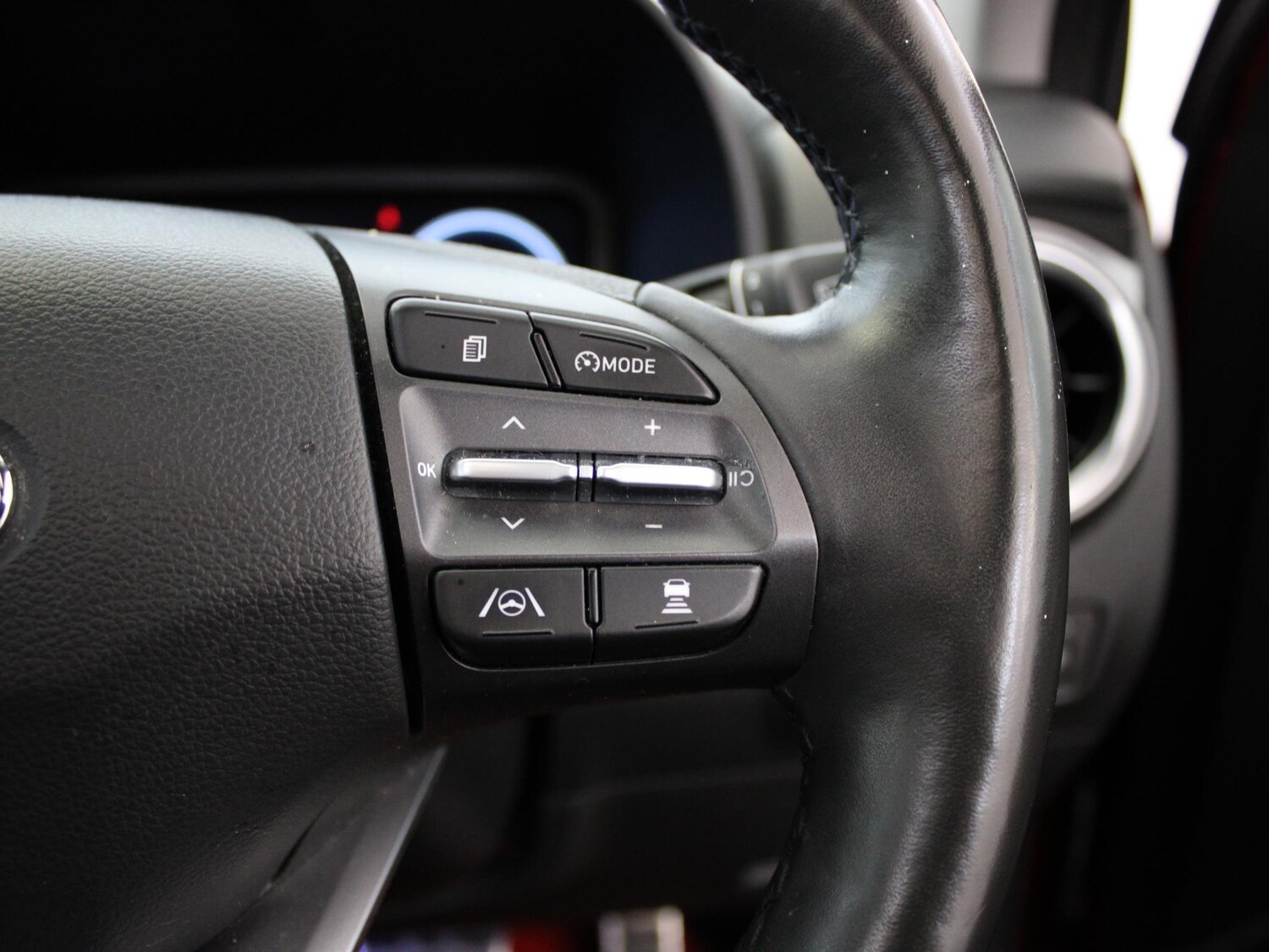 Used Hyundai KONA 2022 for sale - 76157998: Photo 37