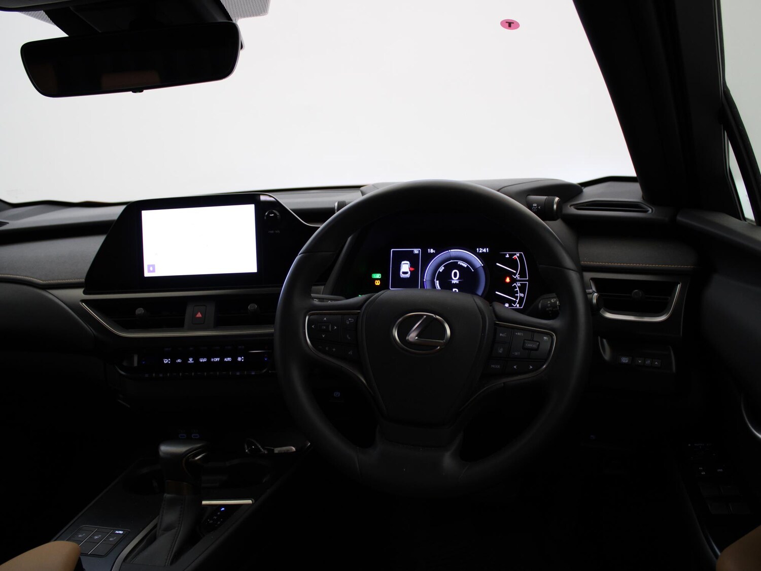 Used Lexus UX 2023 for sale - 75674105: Photo 16