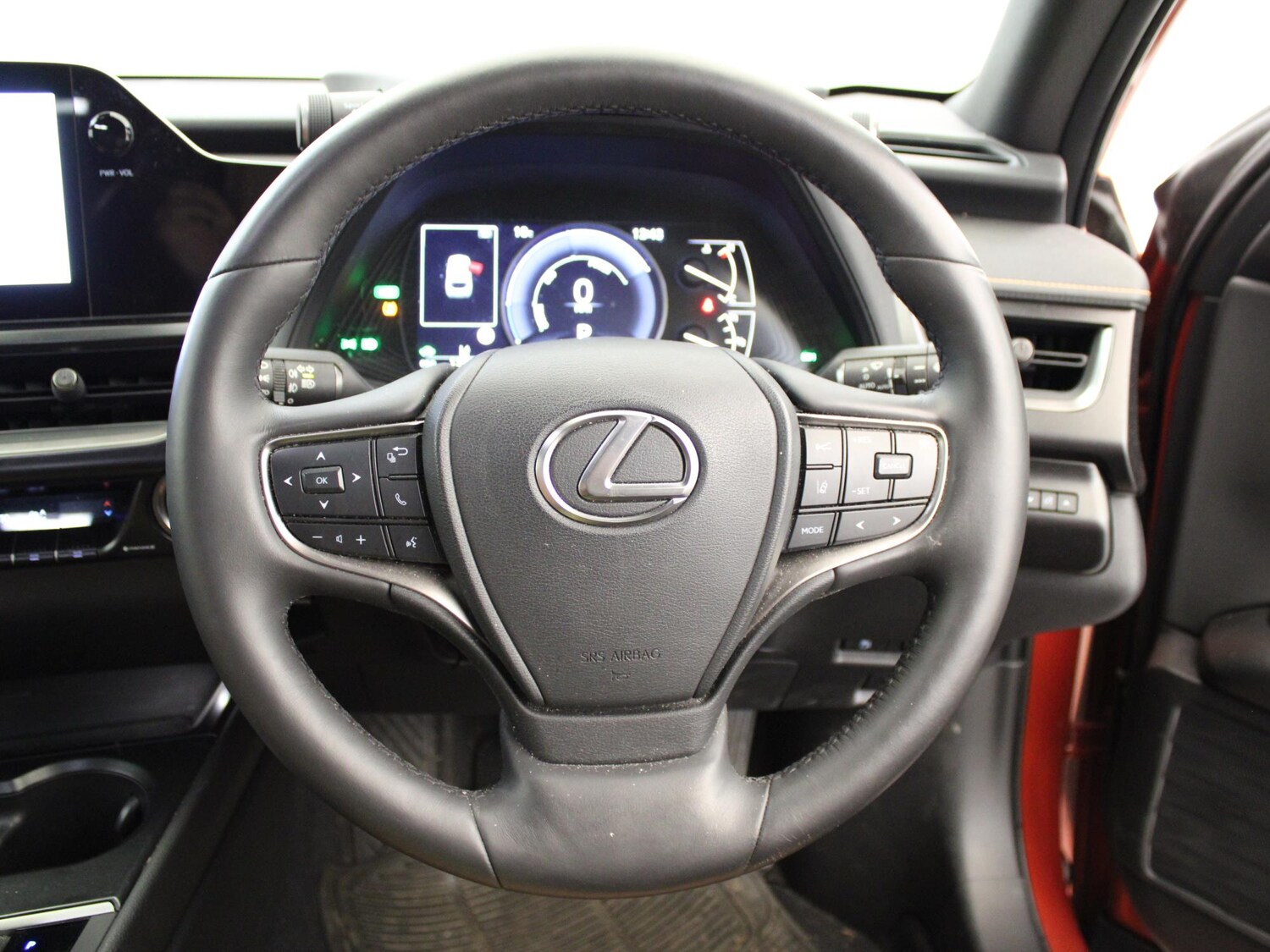 Used Lexus UX 2023 for sale - 75674105: Photo 28