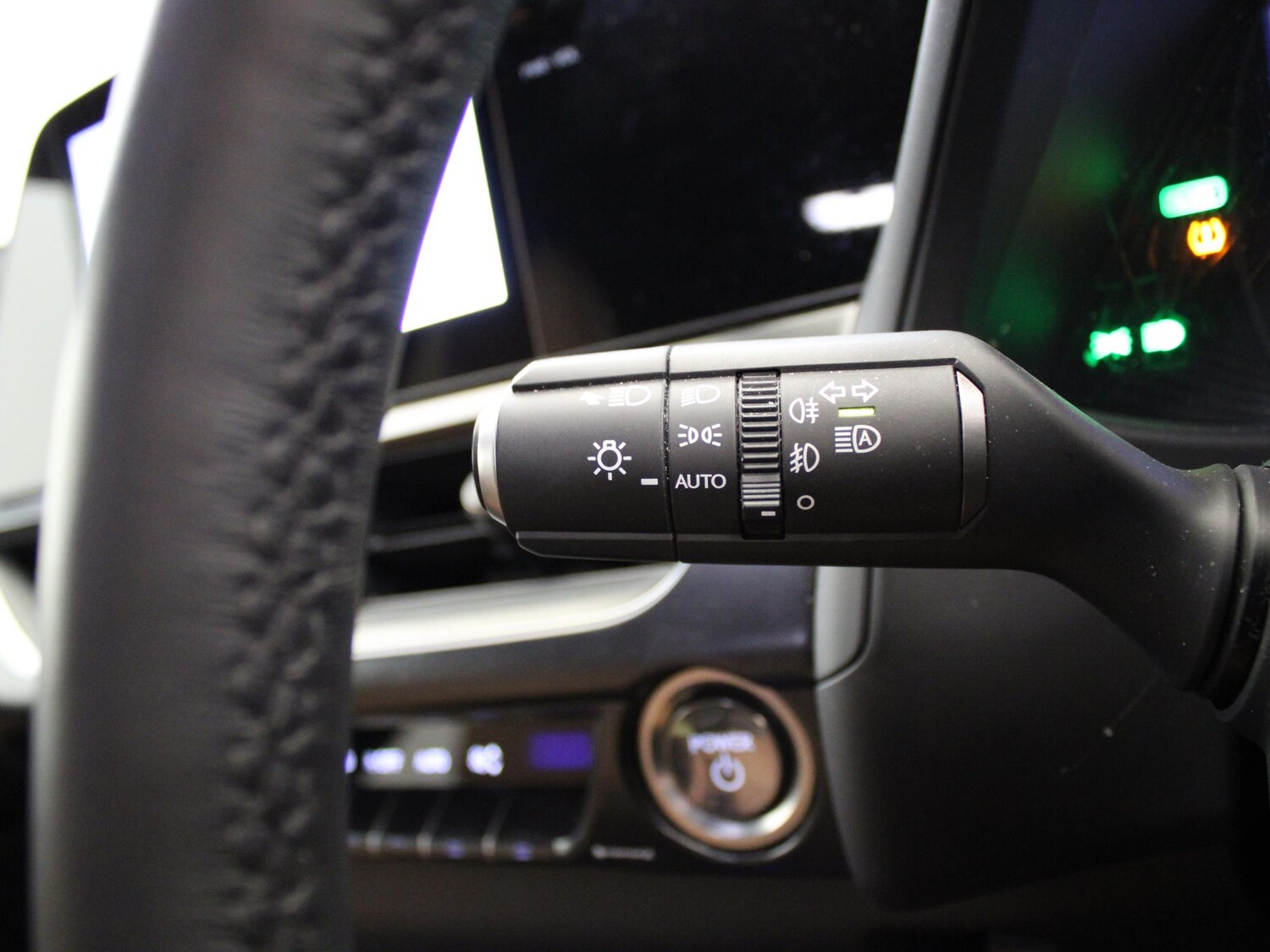 Used Lexus UX 2023 for sale - 75674105: Photo 29