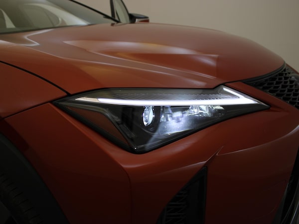 Used Lexus UX 2023 for sale - 75674105: Photo 34