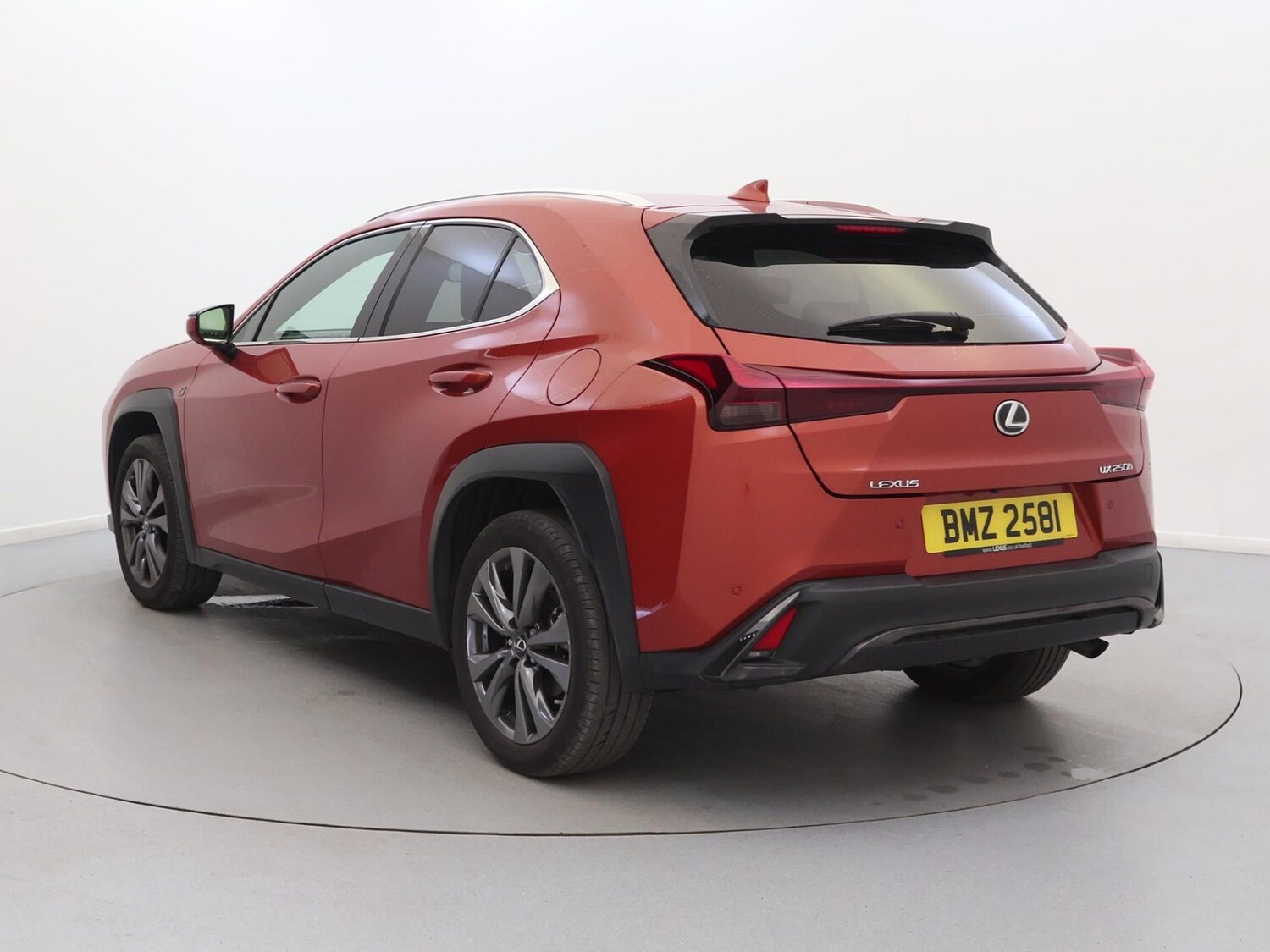 Used Lexus UX 2023 for sale - 75674105: Photo 7