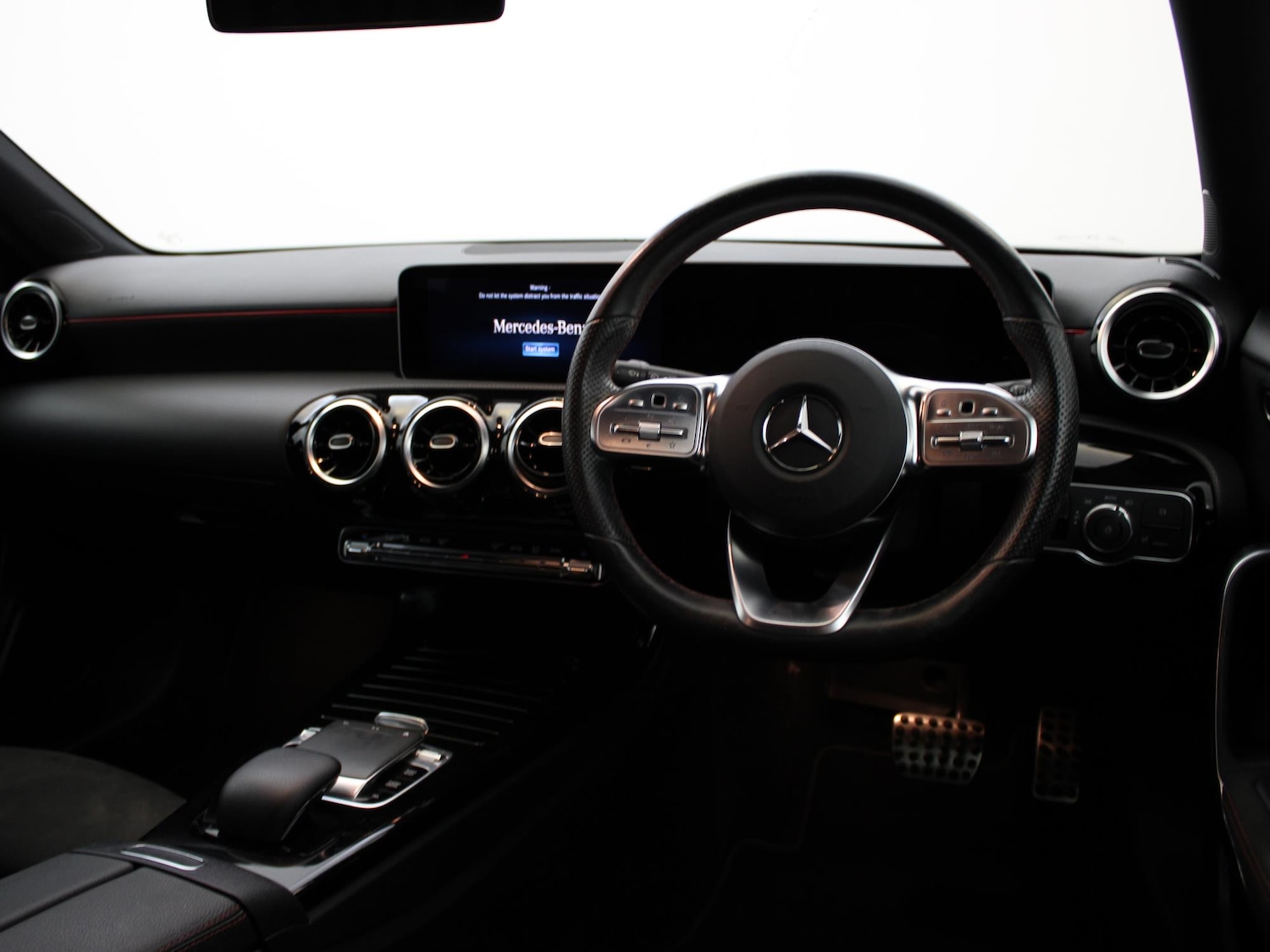 Used Mercedes-Benz A-Class 2019 for sale - 77943851: Photo 11