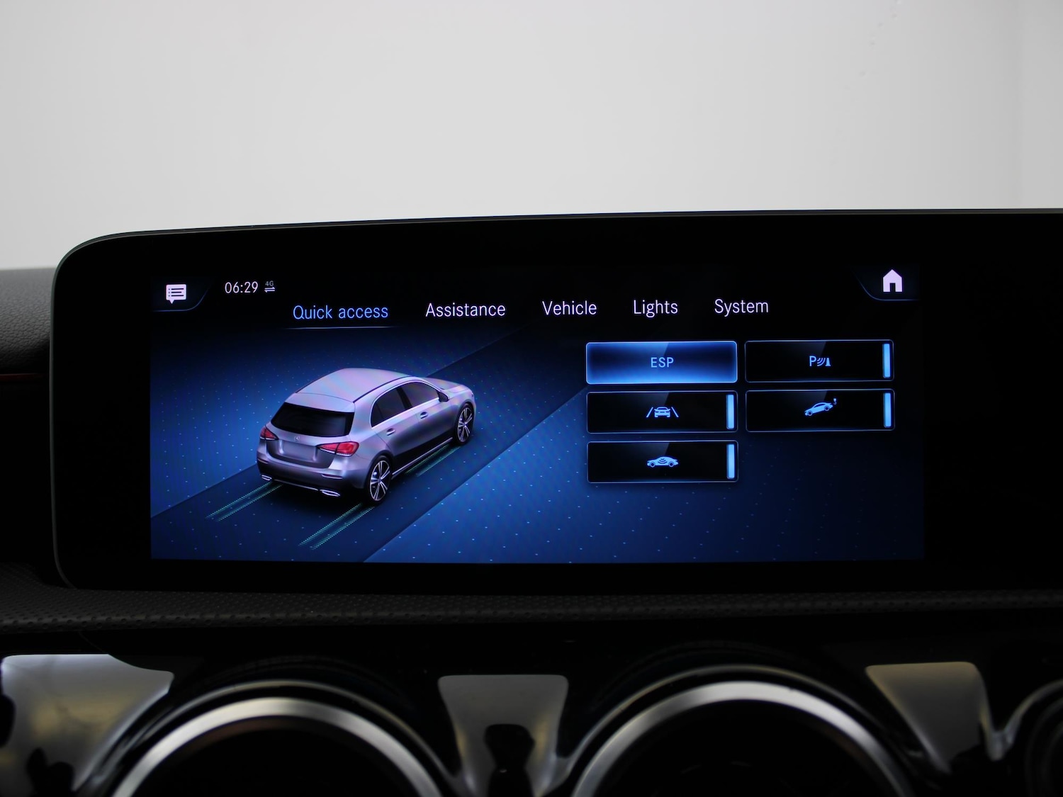 Used Mercedes-Benz A-Class 2019 for sale - 77943851: Photo 18