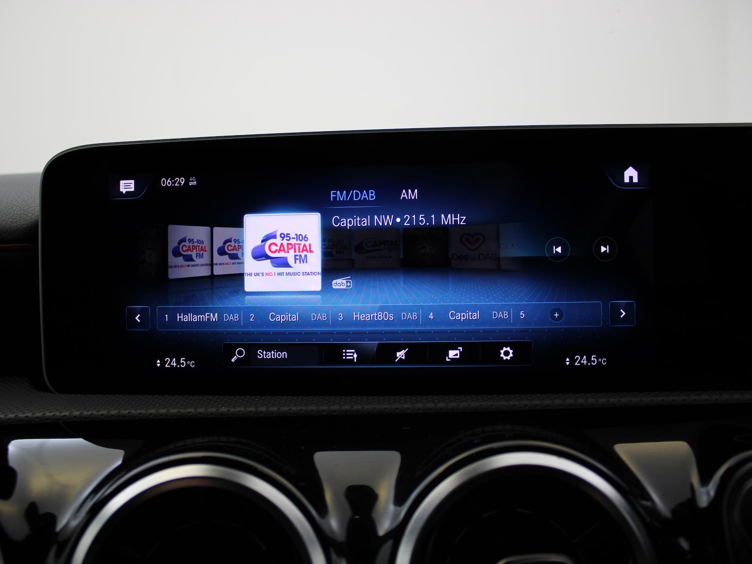 Used Mercedes-Benz A-Class 2019 for sale - 77943851: Photo 21