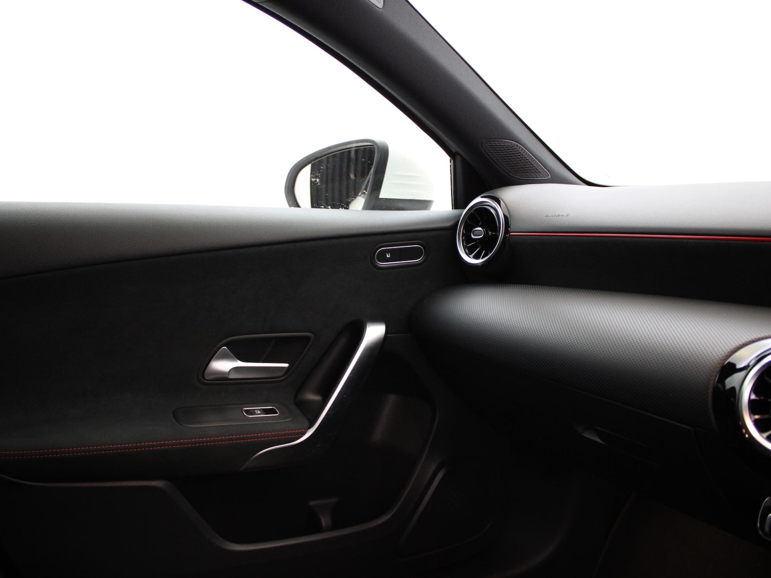 Used Mercedes-Benz A-Class 2019 for sale - 77943851: Photo 31