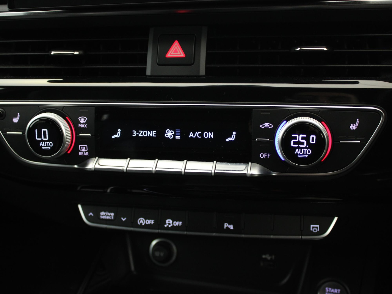 Used Audi A4 2021 for sale - 77500745: Photo 25