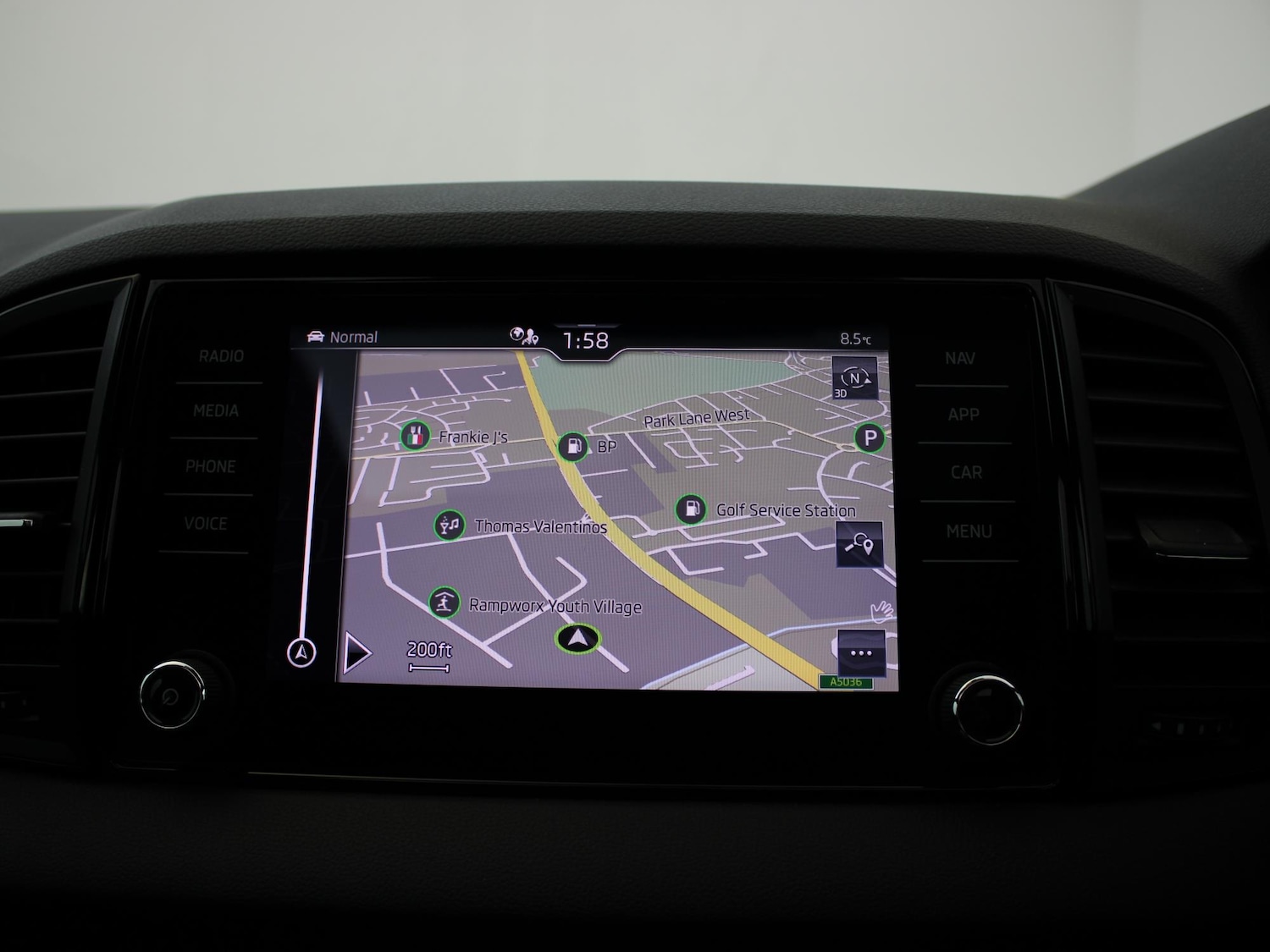 Used Skoda Karoq 2020 for sale - 77240077: Photo 28