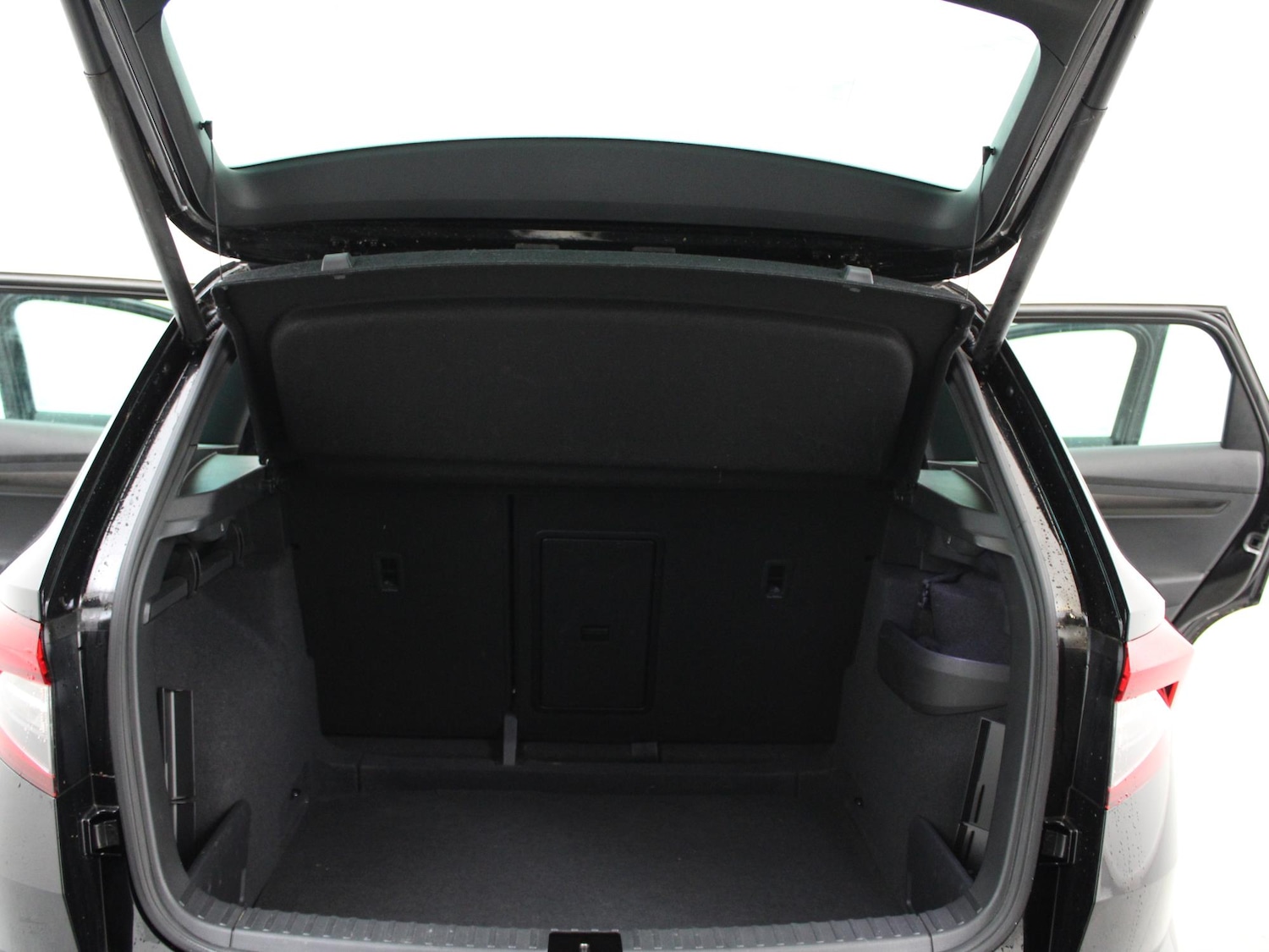 Used Skoda Karoq 2020 for sale - 77240077: Photo 42