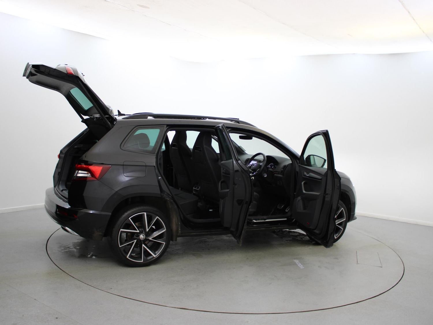 Used Skoda Karoq 2020 for sale - 77240077: Photo 43