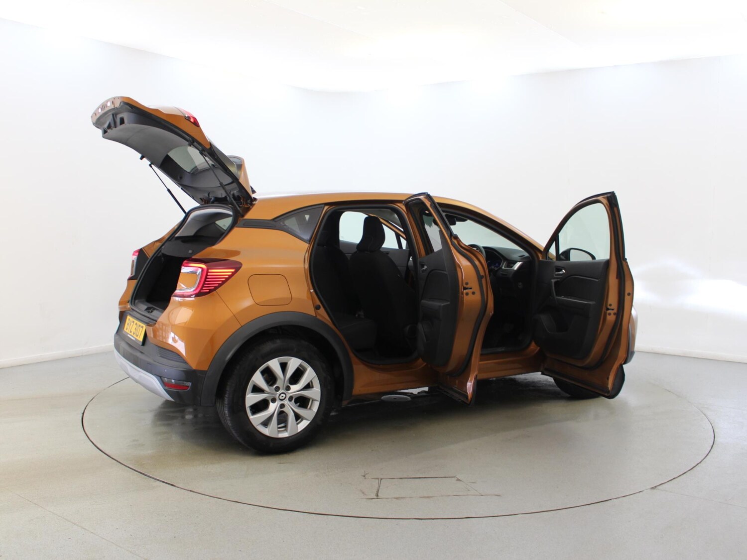 Vehicle 33
