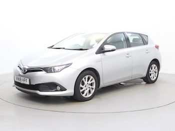Used Toyota Auris 2018 for sale - 76442635: Photo