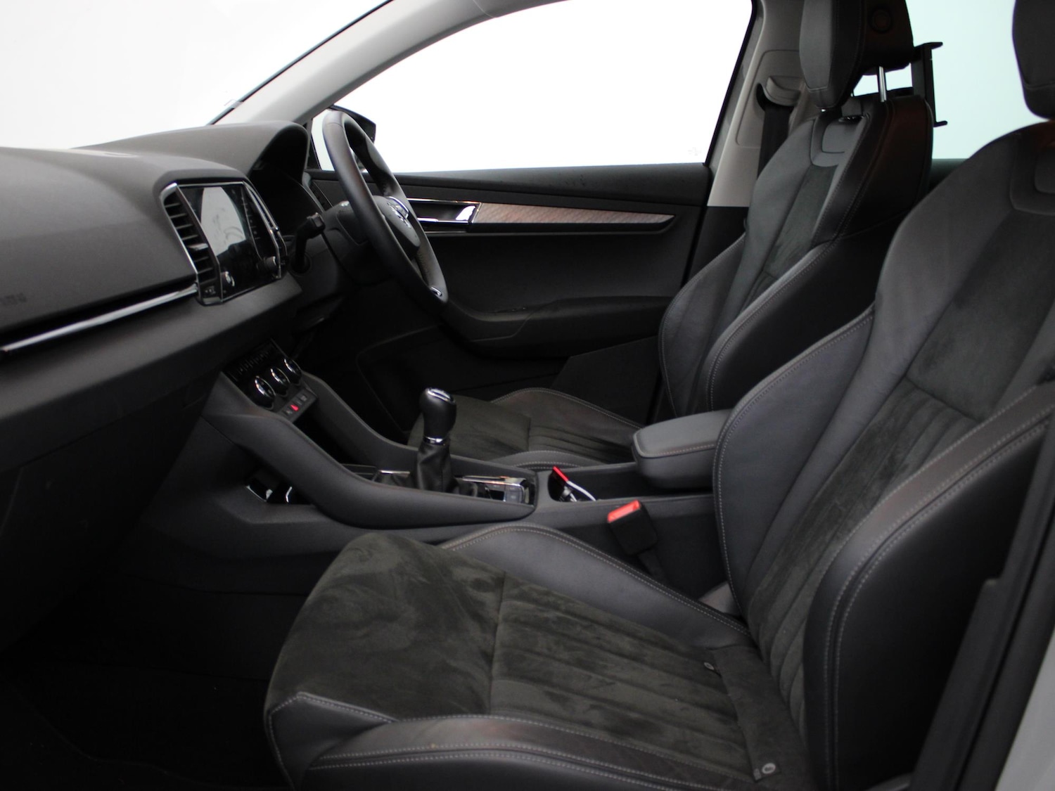 Used Skoda Karoq 2024 for sale - 77795768: Photo 10