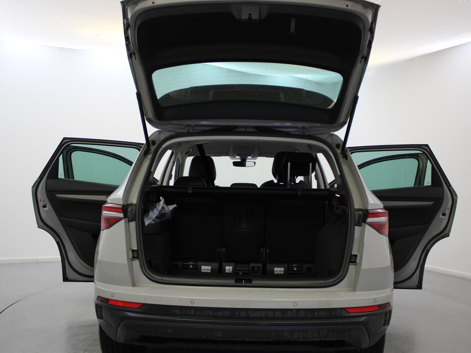 Used Skoda Karoq 2024 for sale - 77795768: Photo 28