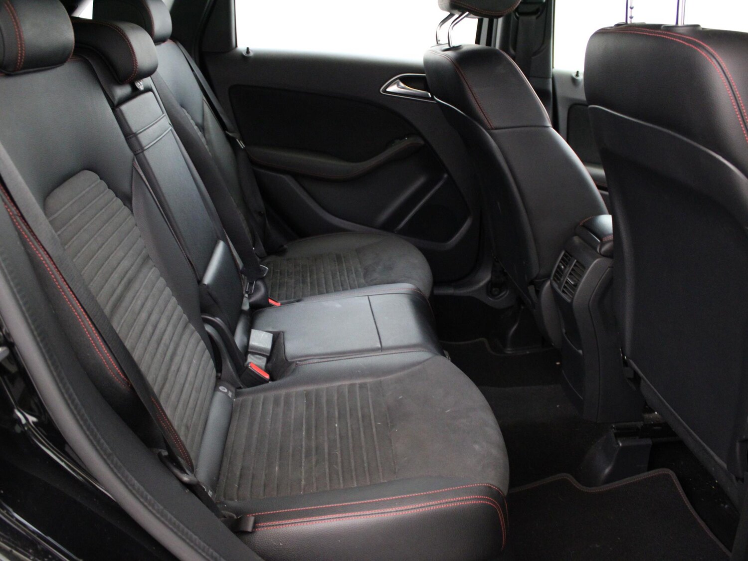 Used Mercedes-Benz B Class 2019 for sale - 77615735: Photo 14