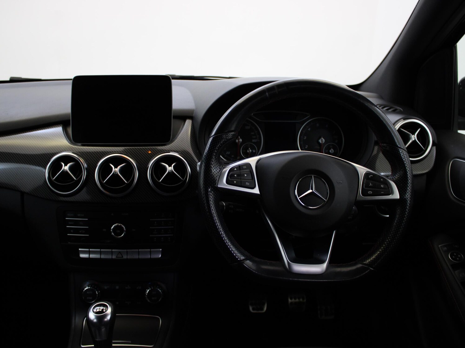 Used Mercedes-Benz B Class 2019 for sale - 77615735: Photo 17