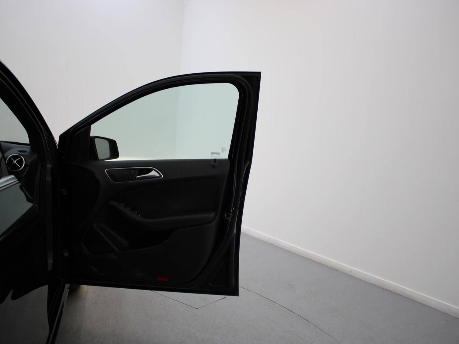 Used Mercedes-Benz B Class 2019 for sale - 77615735: Photo 36